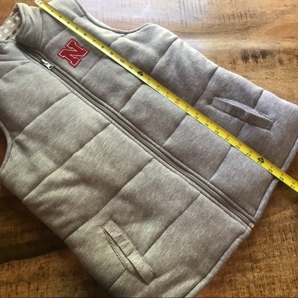 Nebraska cornhuskers N Gray puffy vest medium - Picture 5 of 7